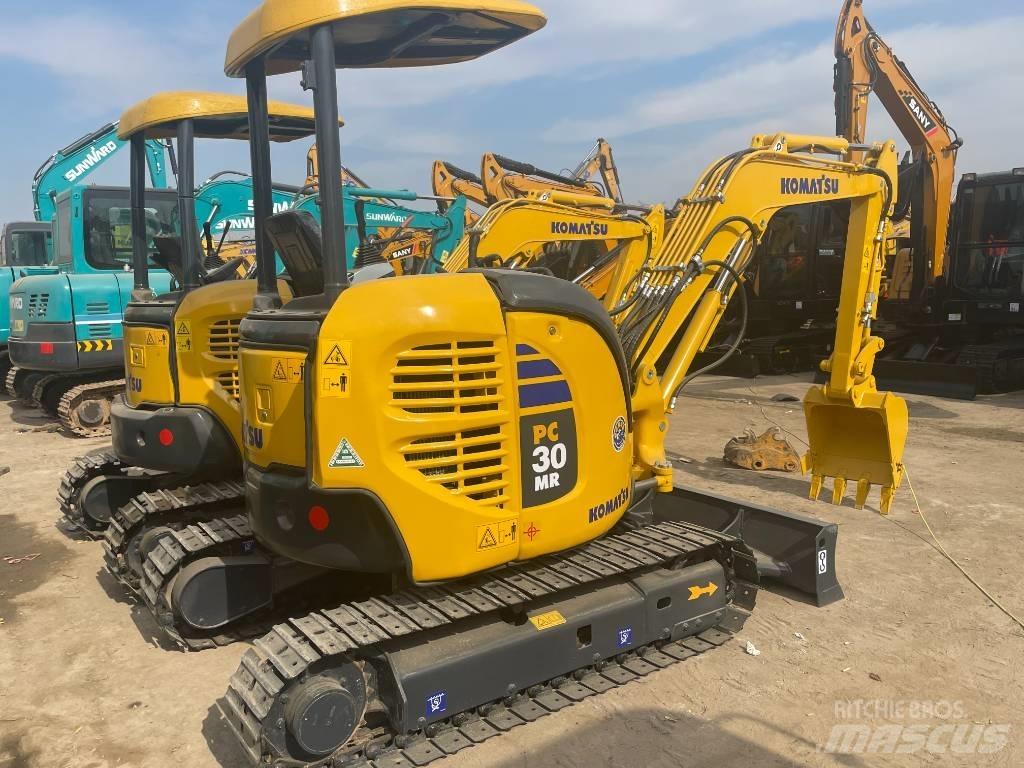 Komatsu PC30 Εκσκαφάκι (διαβολάκι) < 7t