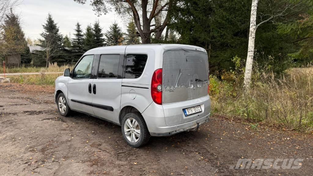 Opel Combo Αυτοκίνητα