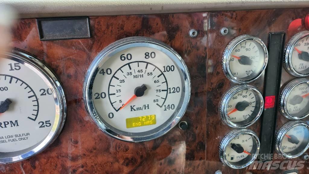 International 5900 Τράκτορες