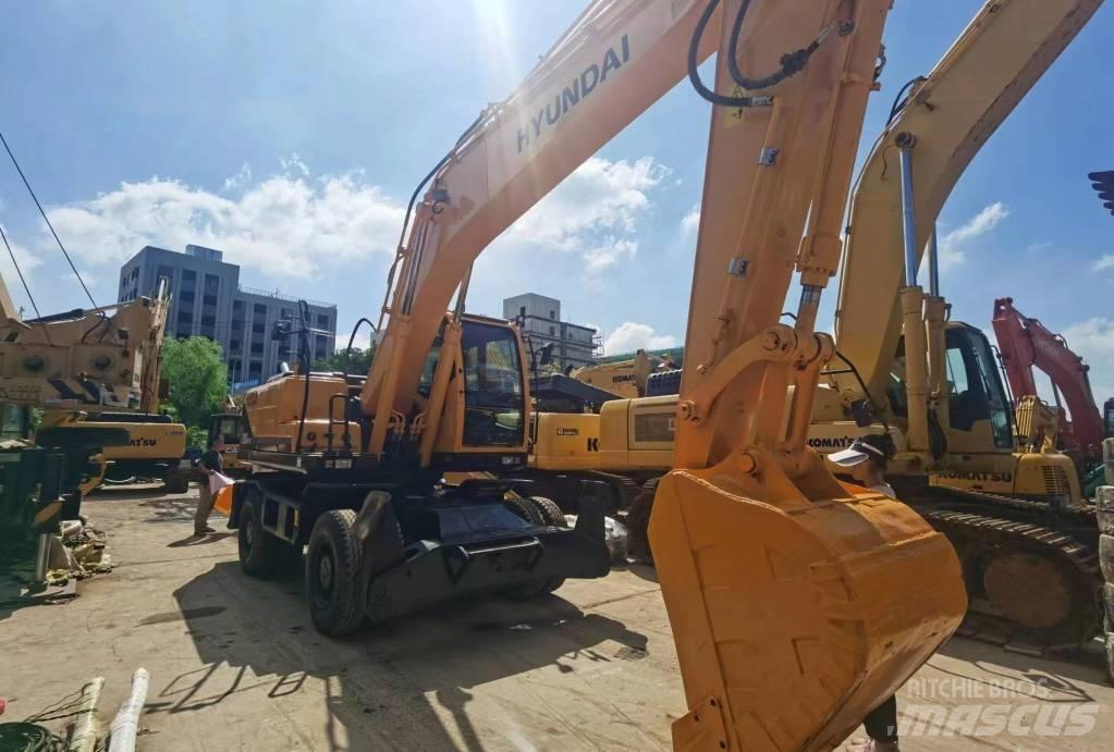 Hyundai R210W-9 Εκσκαφείς με τροχούς - λάστιχα