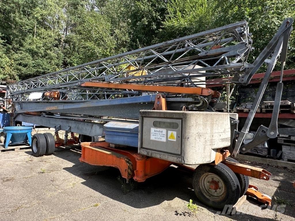Comedil CBR 32 Plus Αυτοεγειρόμενοι γερανοί