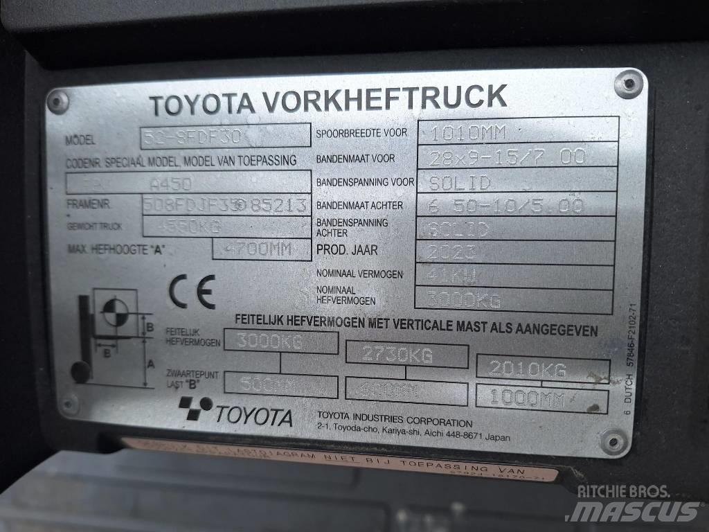 Toyota 52-8 FD F 30 Πετρελαιοκίνητα Κλαρκ