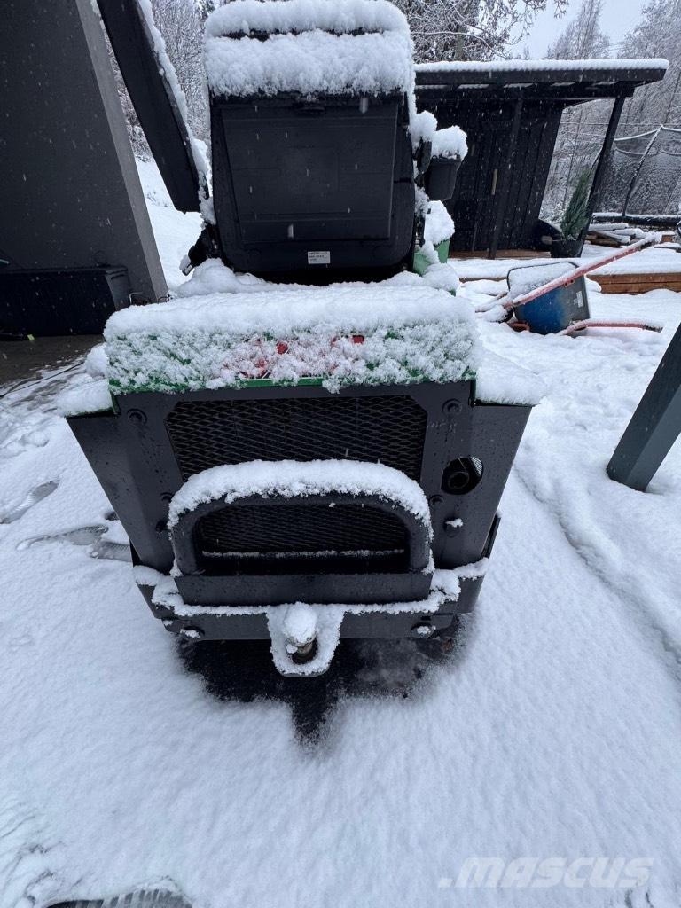 Avant 520+ Μίνι φορτωτές