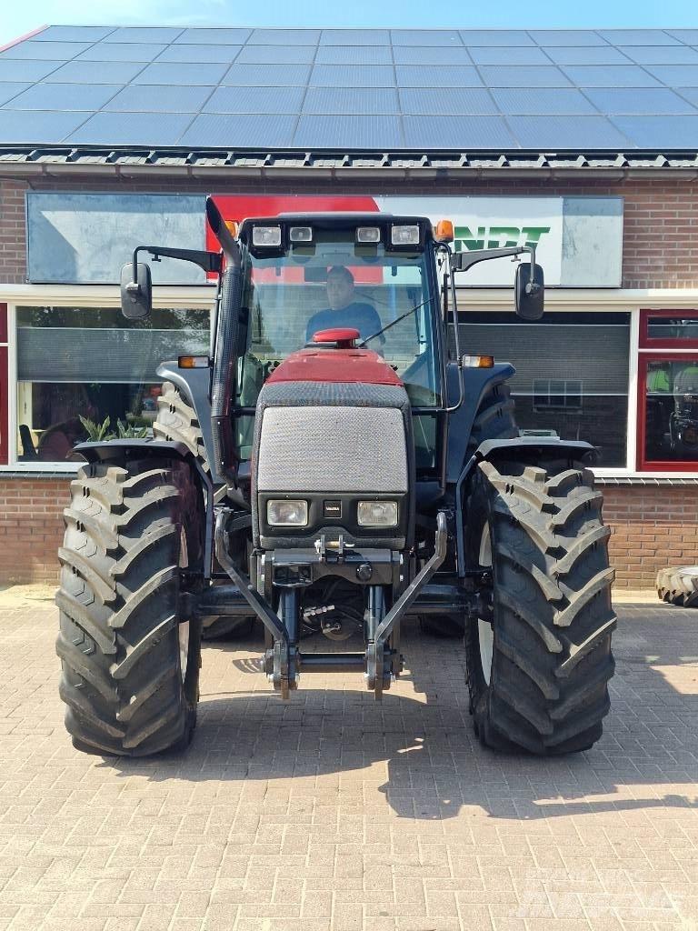 Valtra 8950 Τρακτέρ