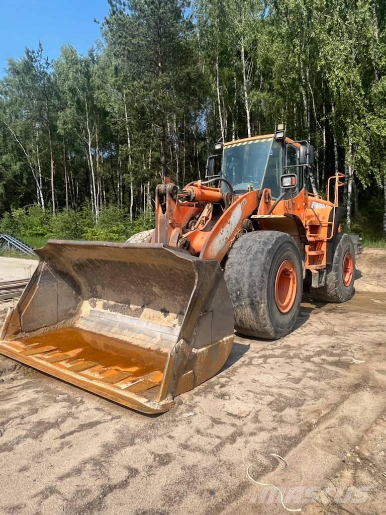 Doosan 420 Φορτωτές με λάστιχα (Τροχοφόροι)