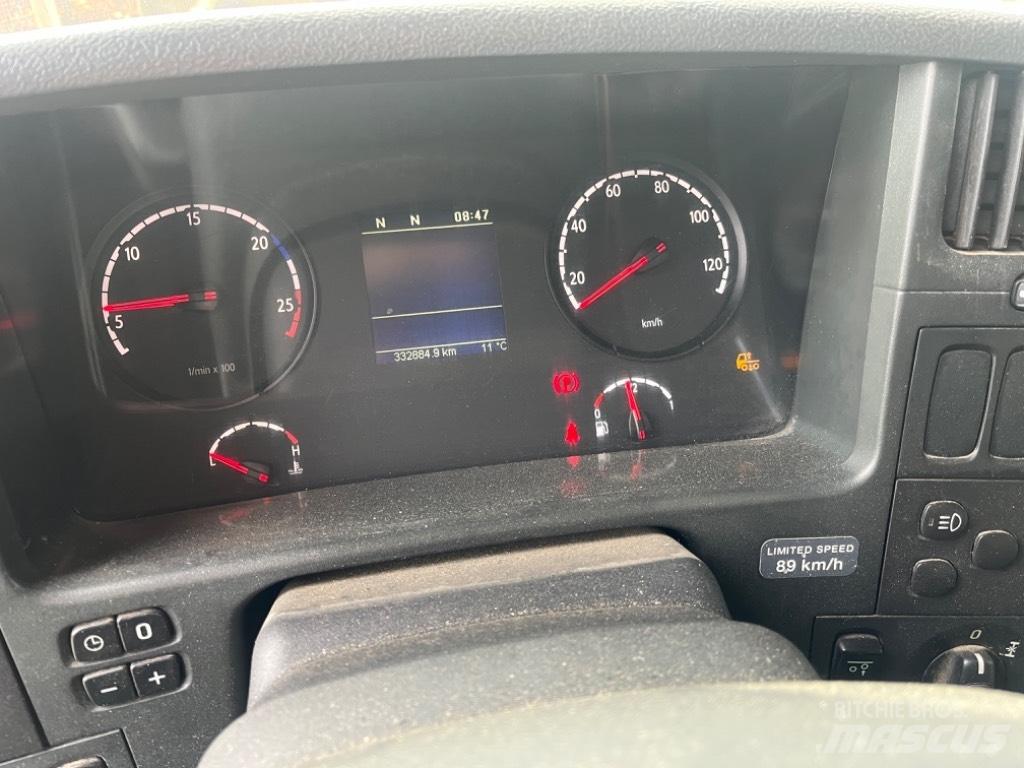Scania P 320 Ανυψωτικά με άγκιστρο