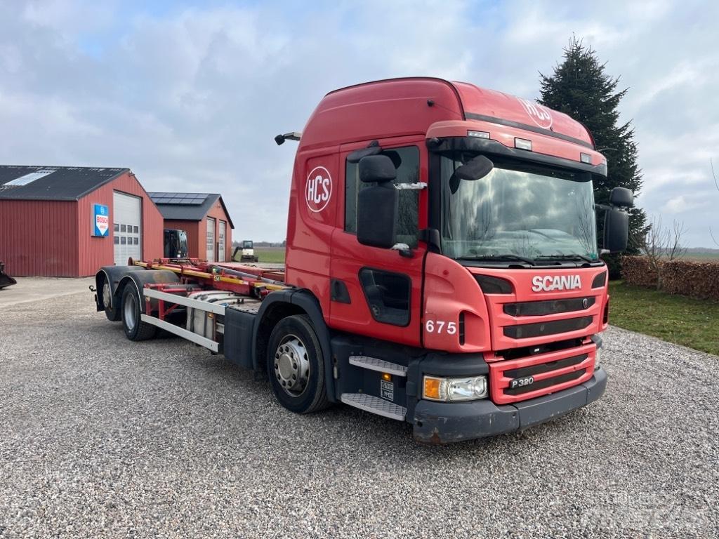 Scania P 320 Ανυψωτικά με άγκιστρο
