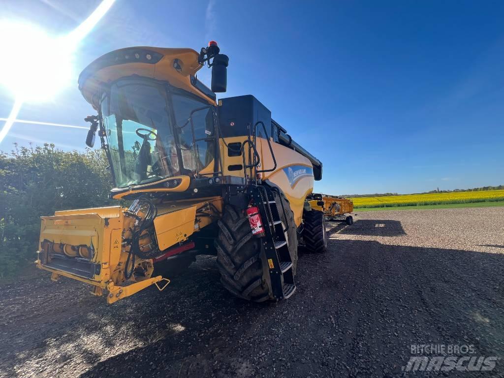 New Holland 8.85 Θεριζοαλωνιστικές μηχανές