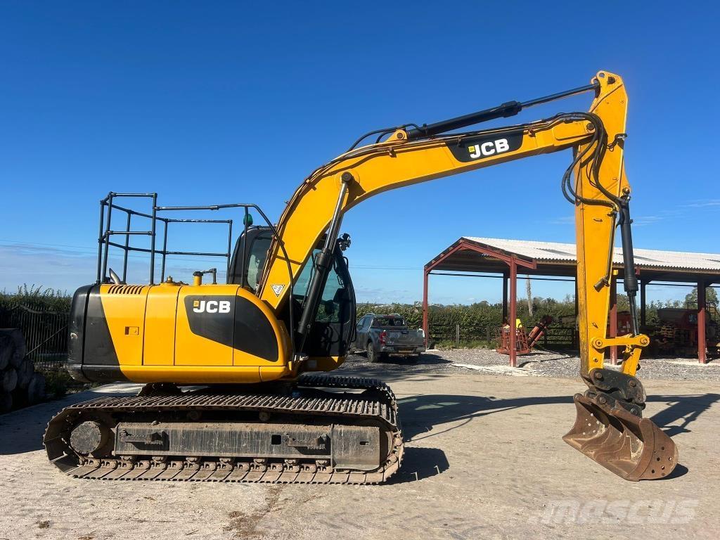 JCB JS 130 LC Εκσκαφείς με ερπύστριες