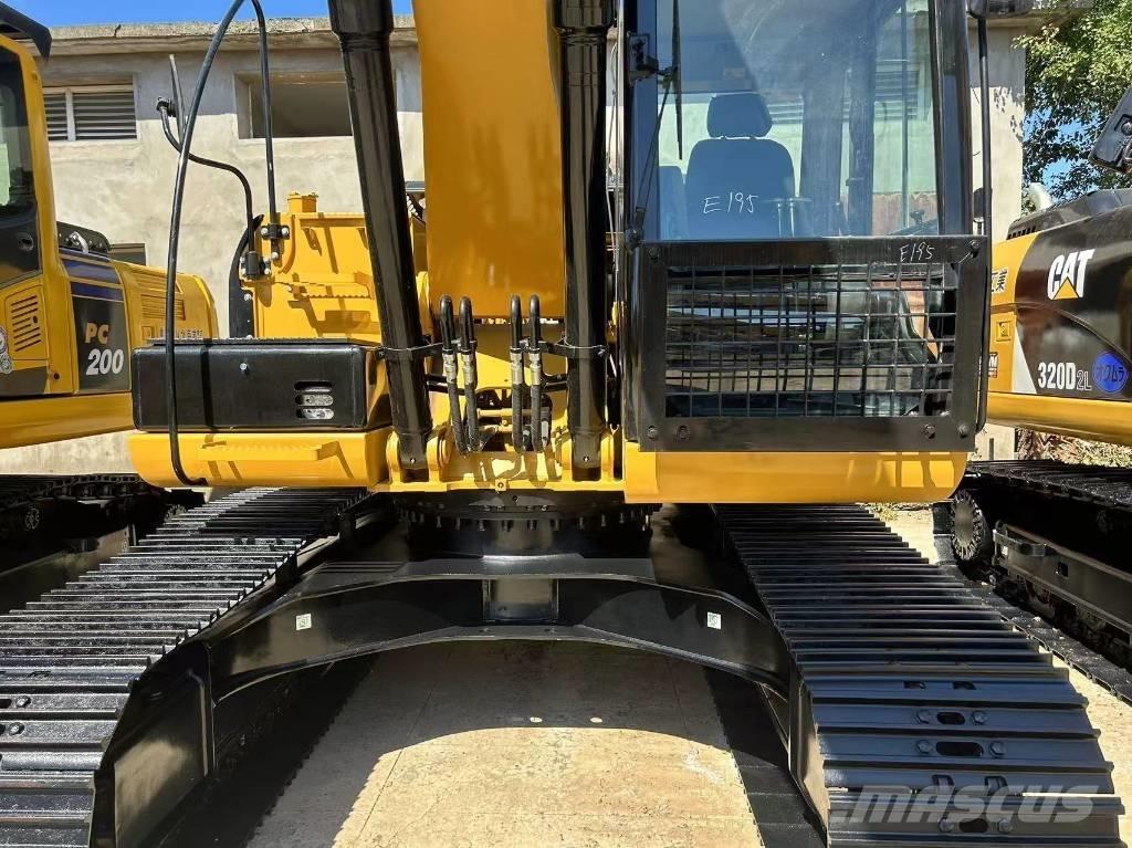 CAT 320 D L Εκσκαφείς με ερπύστριες