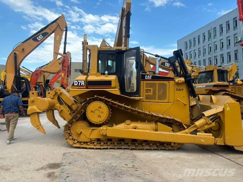 CAT D 7 R Μπουλντόζες με ερπύστριες