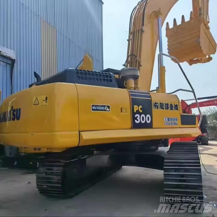 Komatsu PC300 Εκσκαφείς με ερπύστριες