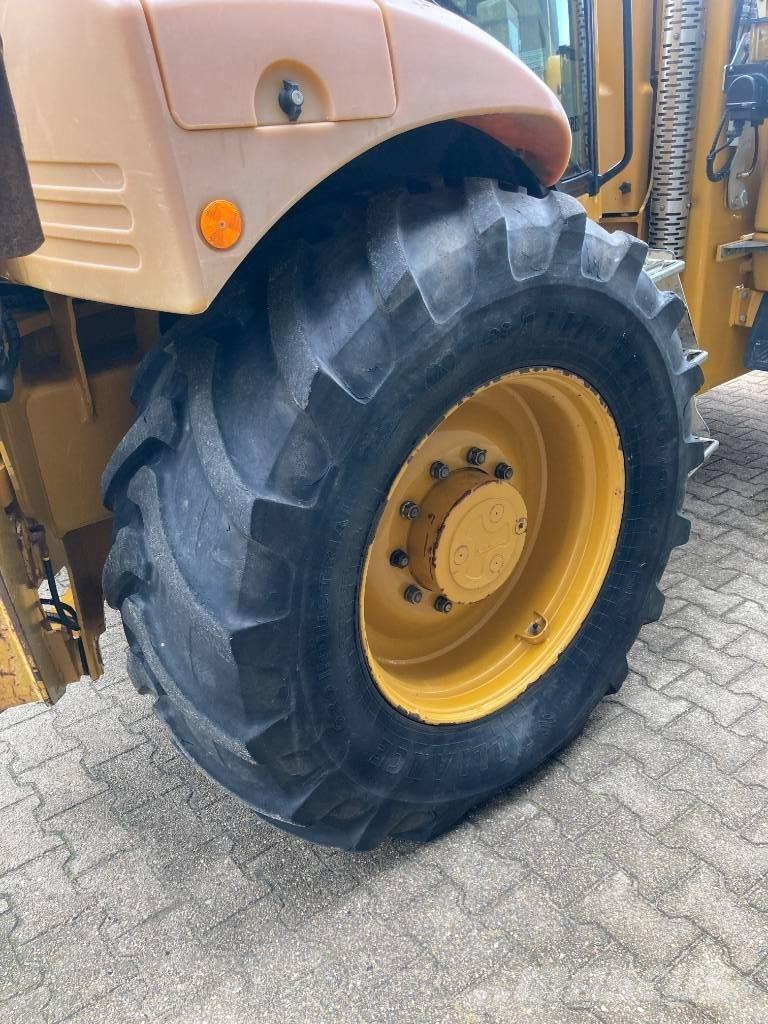 Hydrema 906E Εκσκαφείς Φορτωτές τύπου JCB