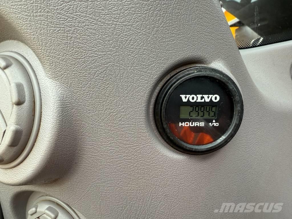 Volvo EC 250 EL Εκσκαφείς με ερπύστριες