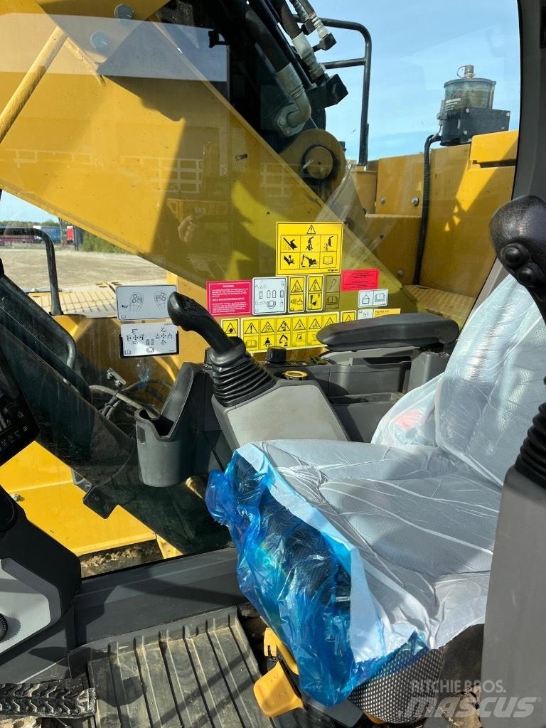 CAT 325 Εκσκαφείς με ερπύστριες