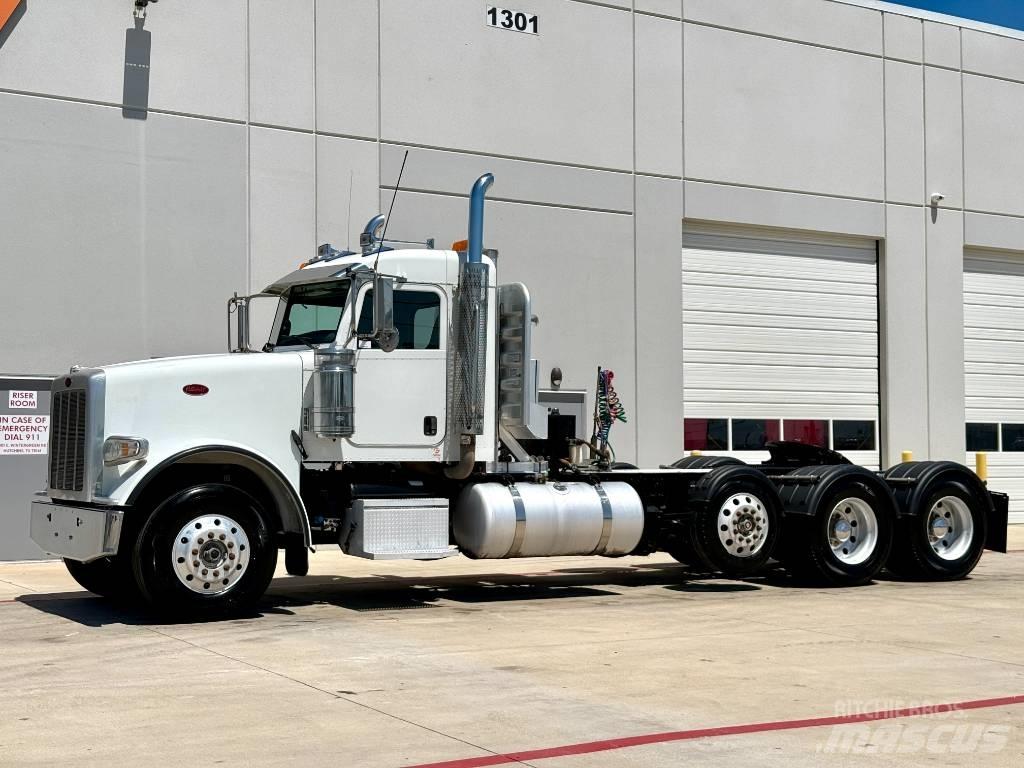 Peterbilt 367 Τράκτορες