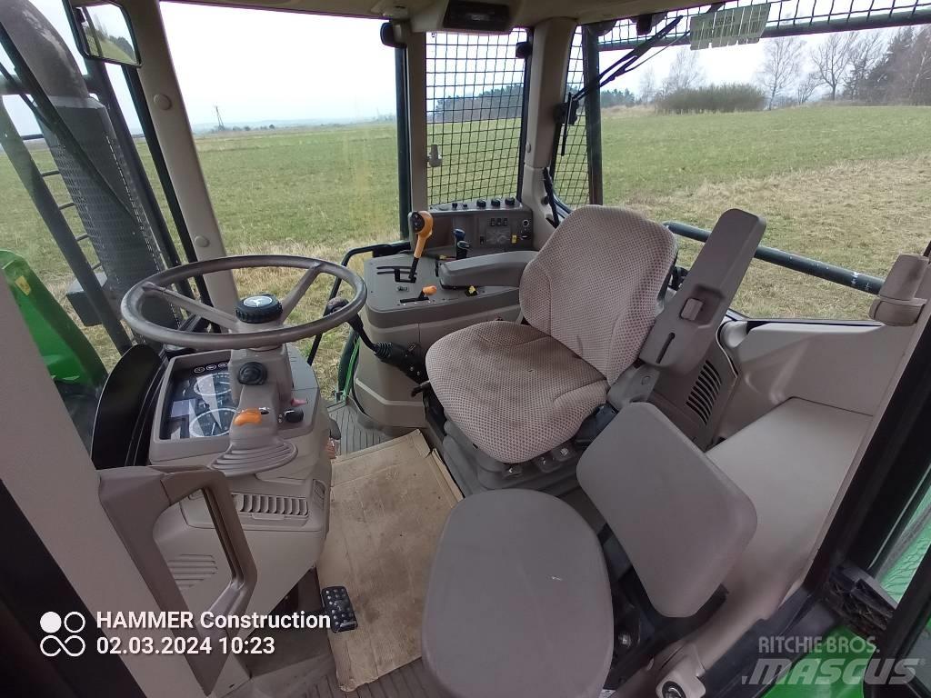 John Deere 6115M Τρακτέρ δασοπονίας