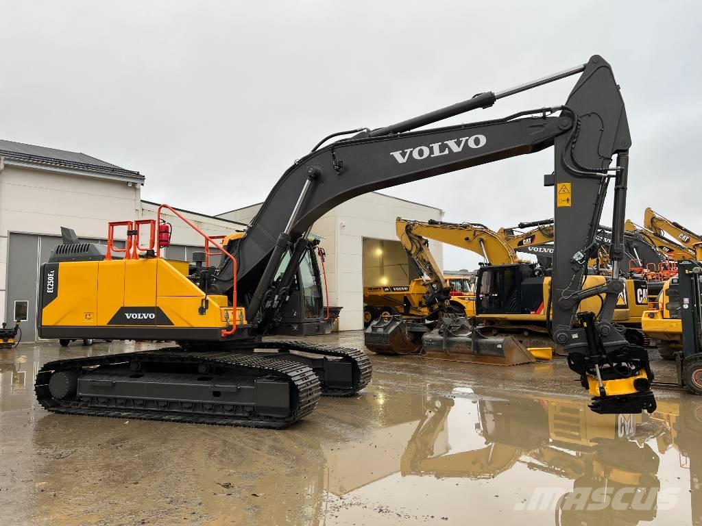 Volvo EC 250 EL Εκσκαφείς με ερπύστριες