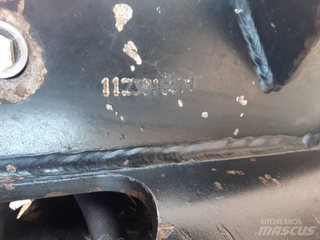 Komatsu 931.2 Θεριζοαλωνιστικές μηχανές