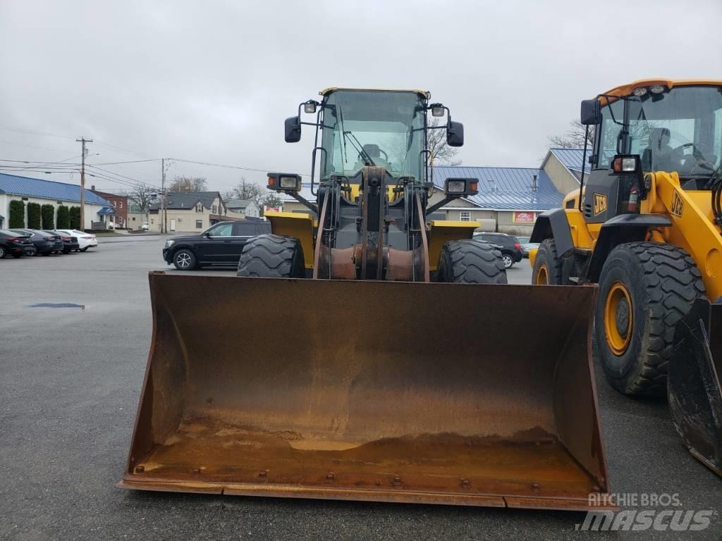 Komatsu WA 200 Φορτωτές με λάστιχα (Τροχοφόροι)