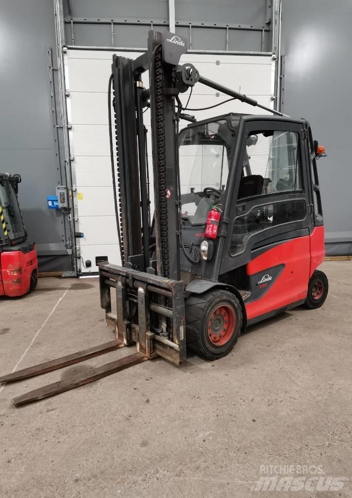 Linde E50HL-01 Ηλεκτρικά περονοφόρα ανυψωτικά κλαρκ