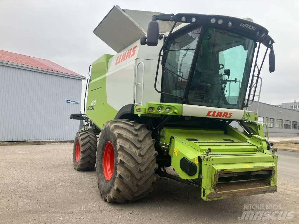 CLAAS Lexion 670 Θεριζοαλωνιστικές μηχανές