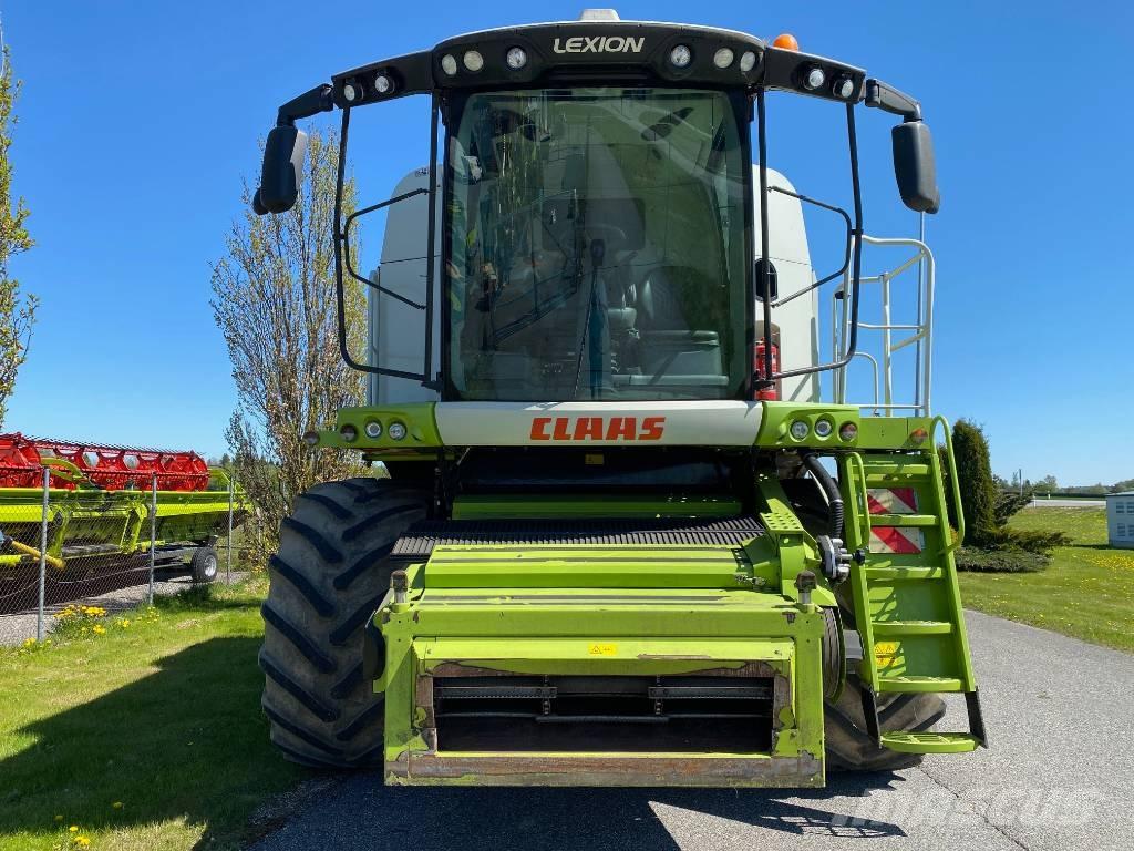 CLAAS Lexion 670 Θεριζοαλωνιστικές μηχανές