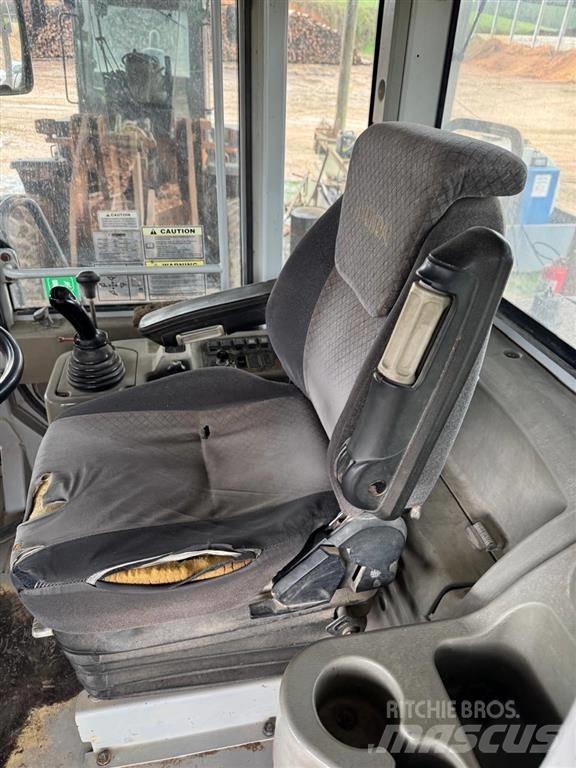 Hyundai HL 757 TM-7 Φορτωτές με λάστιχα (Τροχοφόροι)