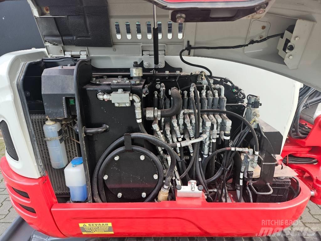 Takeuchi TB 230 Εκσκαφάκι (διαβολάκι) < 7t