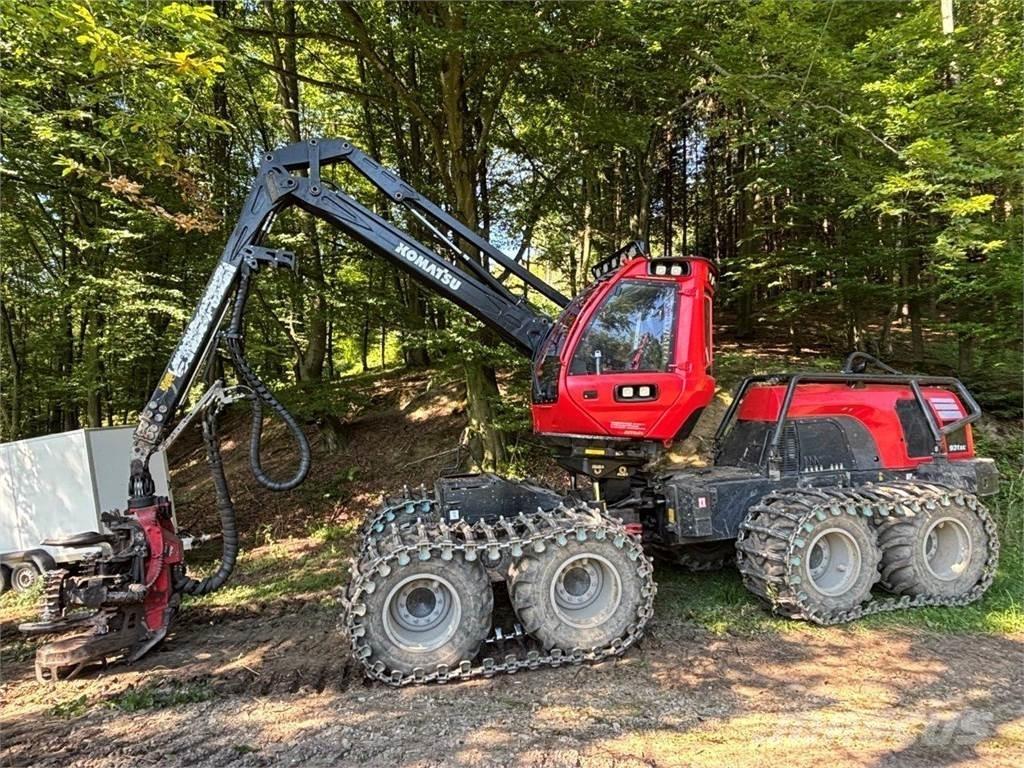 Komatsu 931 XC Θεριζοαλωνιστικές μηχανές