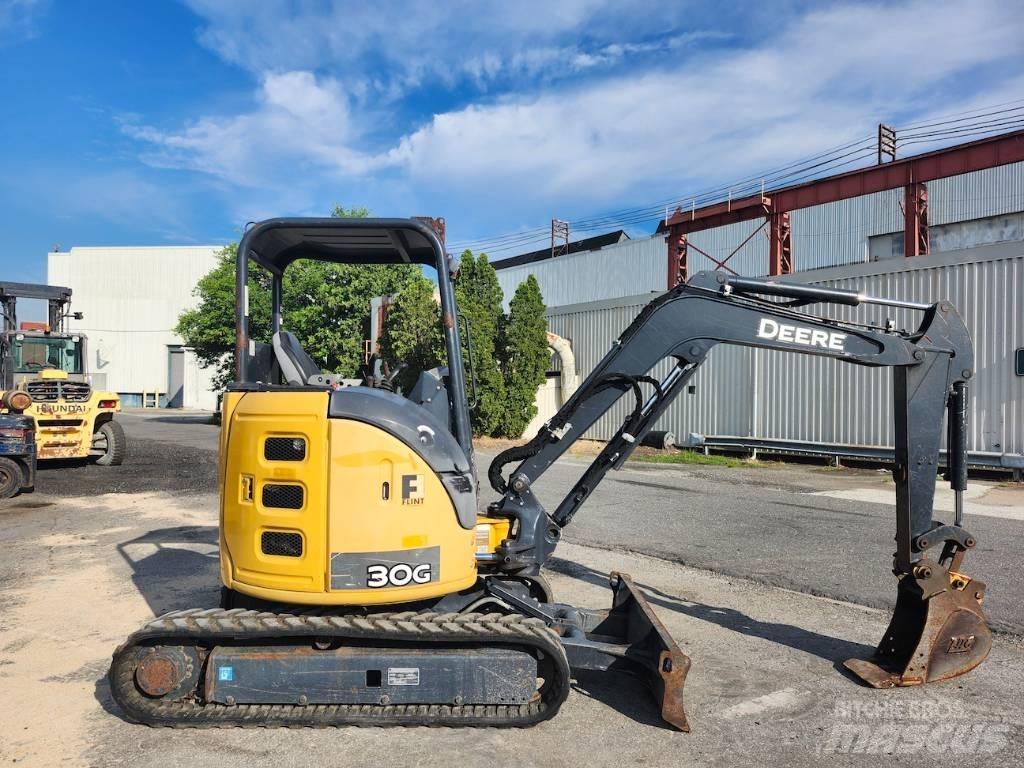 DEERE 30G Εκσκαφάκι (διαβολάκι) < 7t
