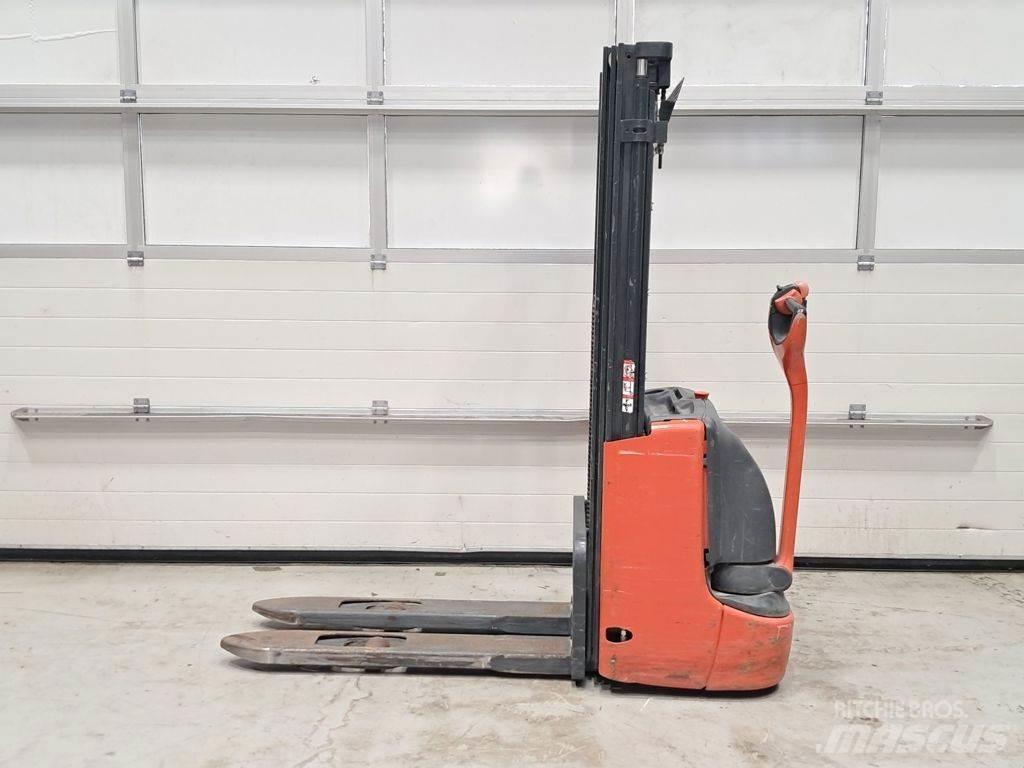 Linde L10 Παλετοφόρα πεζού χειριστή με ιστό