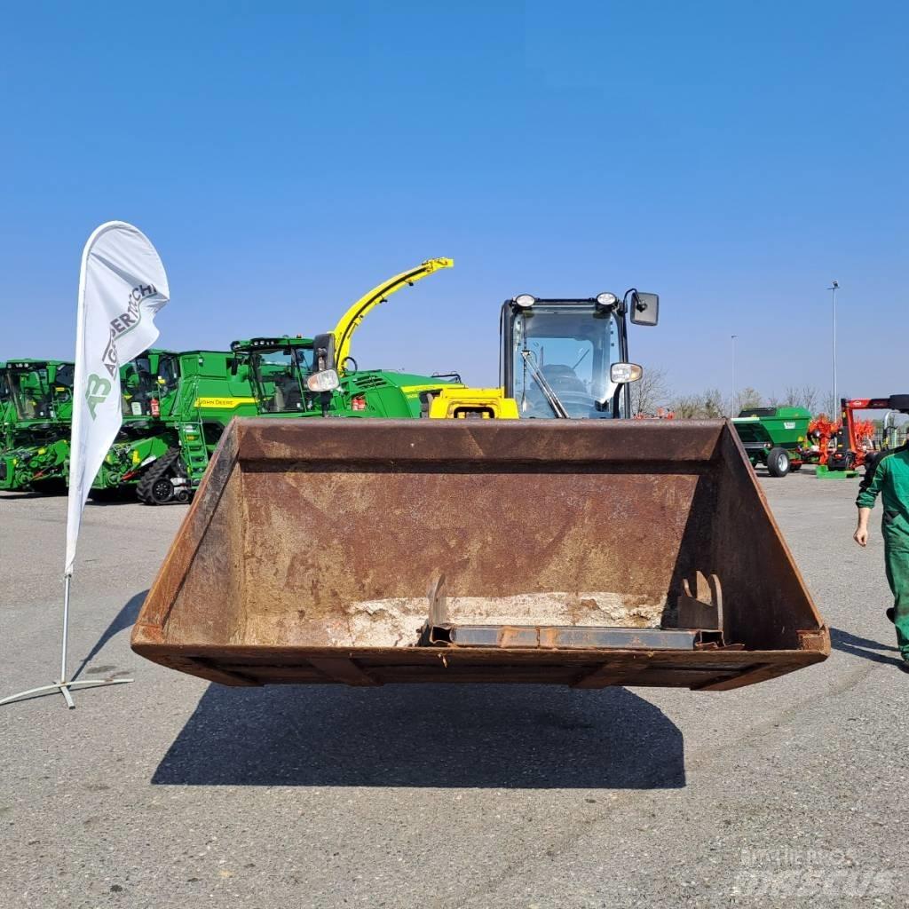 JCB 550-80 Συστήματα τηλεχειρισμού για τη γεωργία
