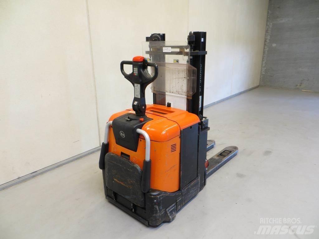 BT SPE125 Ηλεκτρικά παλετοφόρα με ιστό