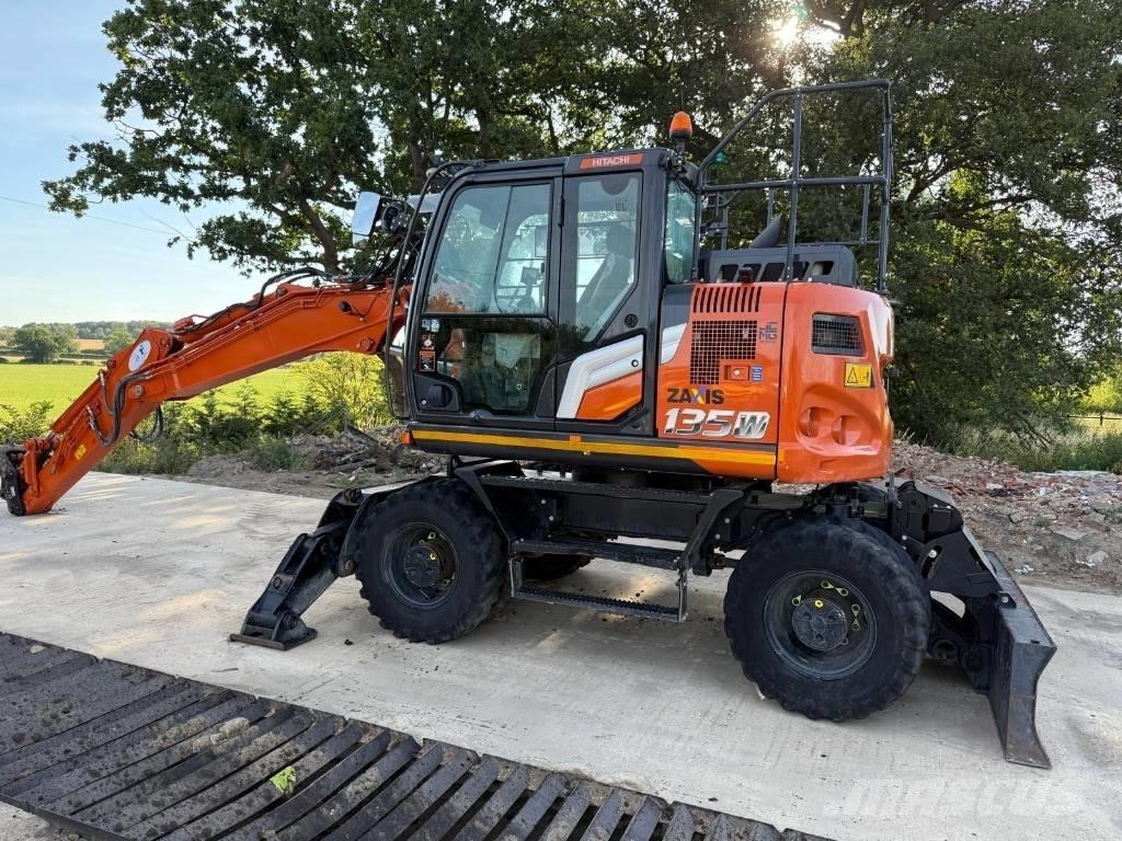 Hitachi ZX 135 W-7 Εκσκαφείς με τροχούς - λάστιχα