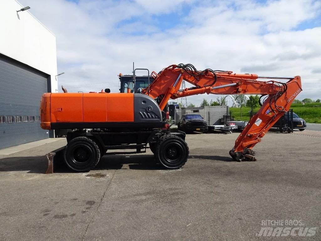 Hitachi ZX210W-3 Εκσκαφείς με τροχούς - λάστιχα