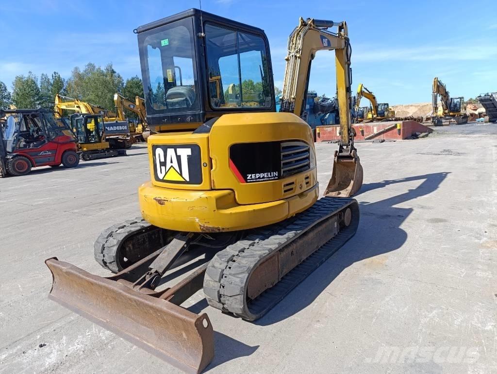 CAT 305.5 Εκσκαφείς με ερπύστριες