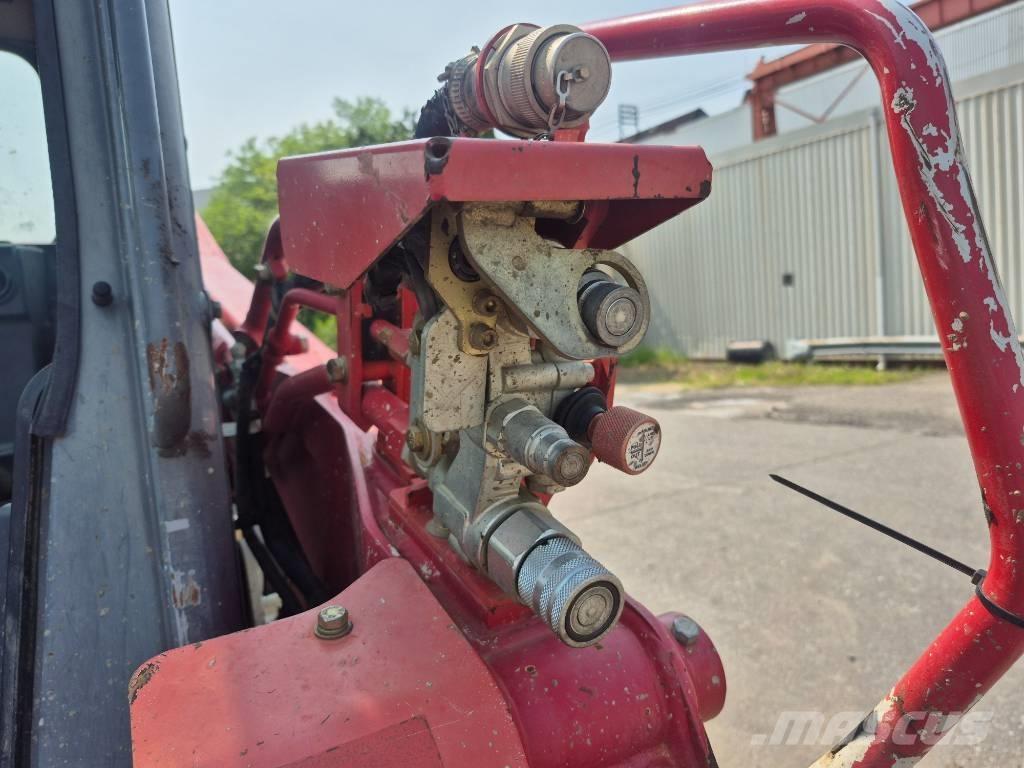 Takeuchi TL12 Φορτωτάκια