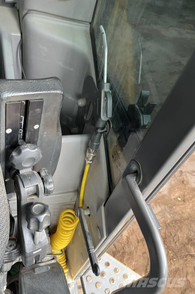 Volvo EC 300 EL Εκσκαφείς με ερπύστριες