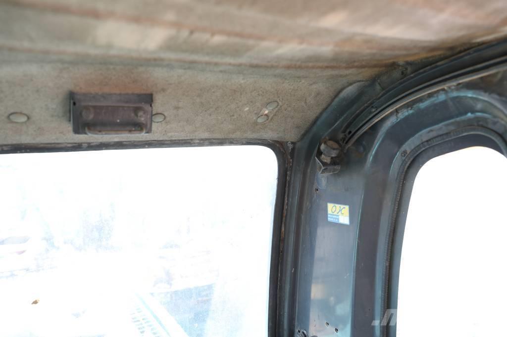 Kobelco SK 210-8 Εκσκαφείς με ερπύστριες