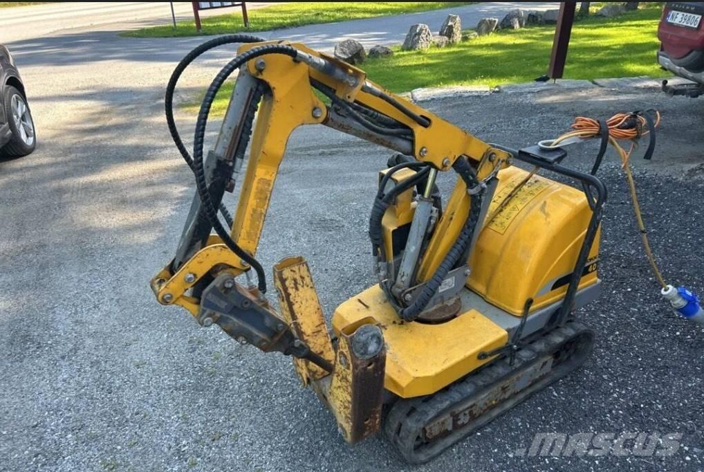 Brokk 40 Εκσκαφείς κατεδαφίσεων