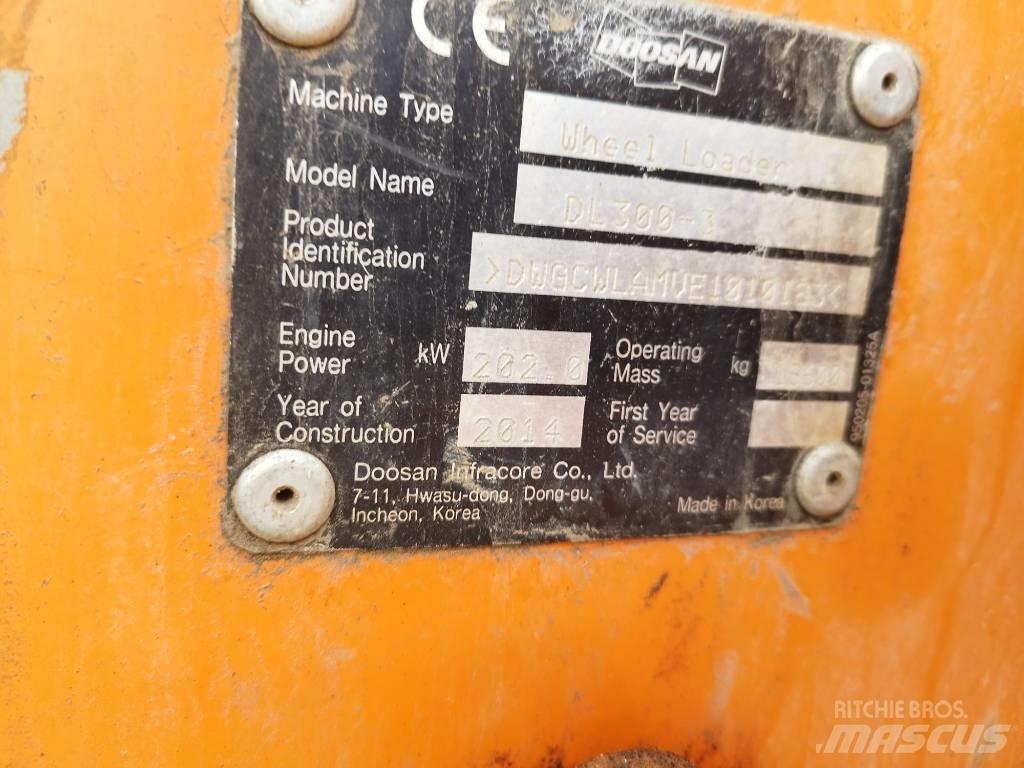 Doosan DL 300-3 Φορτωτές με λάστιχα (Τροχοφόροι)