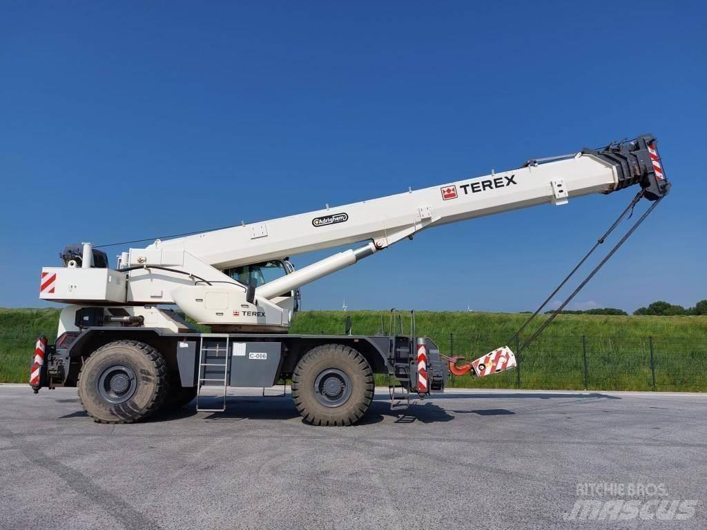 Terex RT90 Γερανοί ανώμαλου εδάφους