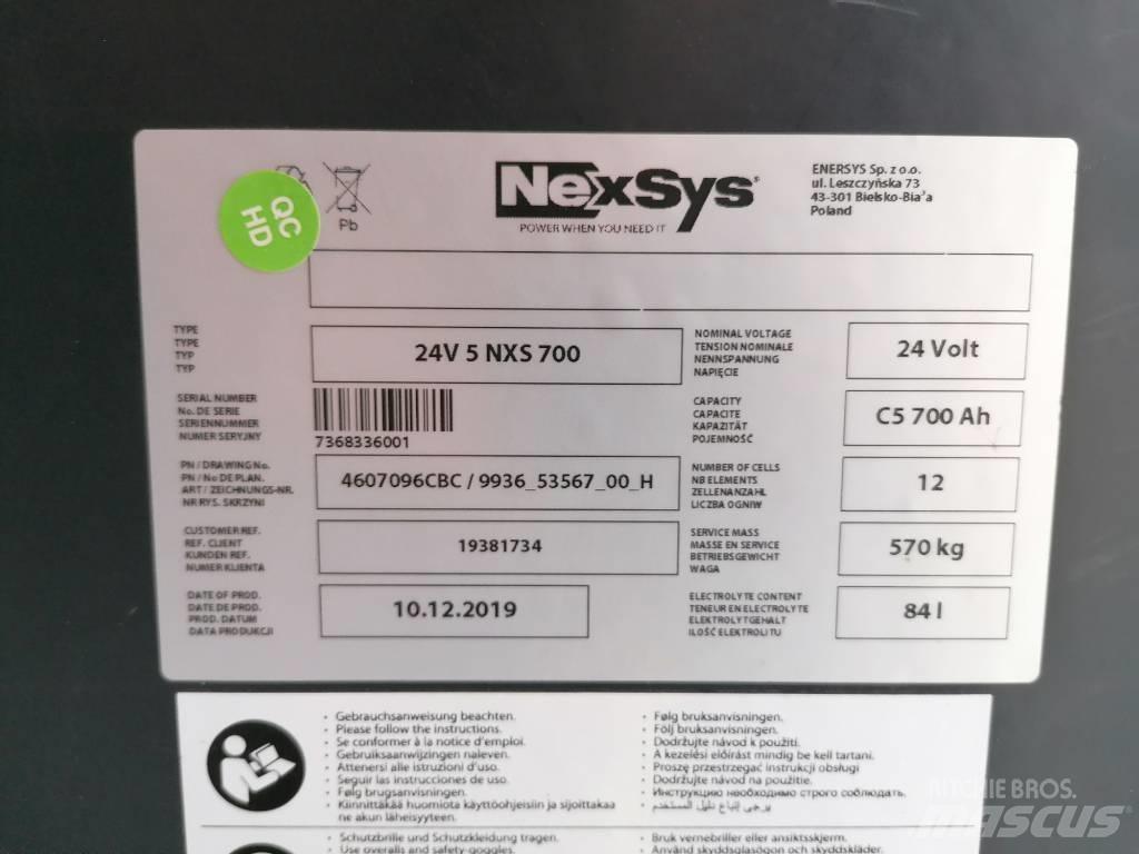 UniCarriers EPM100 Περονοφόρο ανυψωτικό συλλογής παραγγελιών μεγάλου ύψους