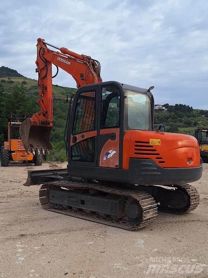 Doosan SOLAR 75V Ειδικοί εκσκαφείς