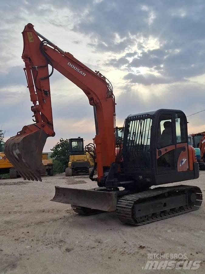 Doosan SOLAR 75V Ειδικοί εκσκαφείς