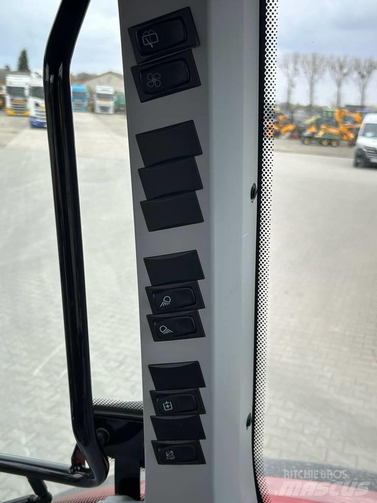 Valtra A 104 Τρακτέρ