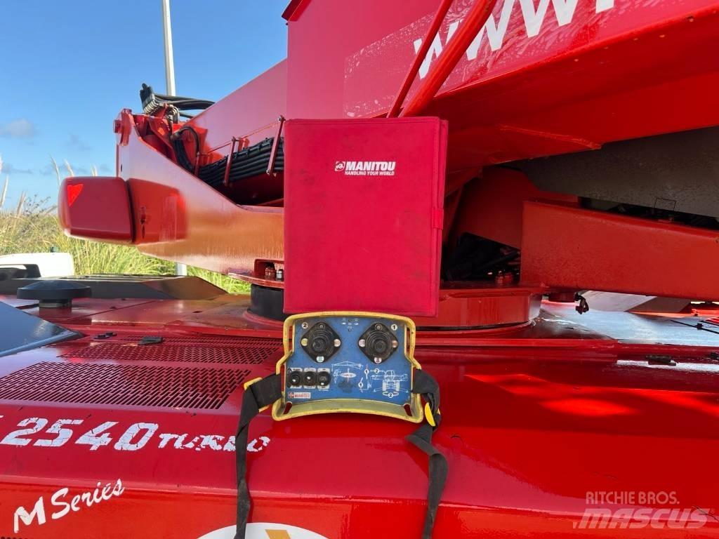 Manitou MRT 2540 Τηλεσκοπικοί ανυψωτές