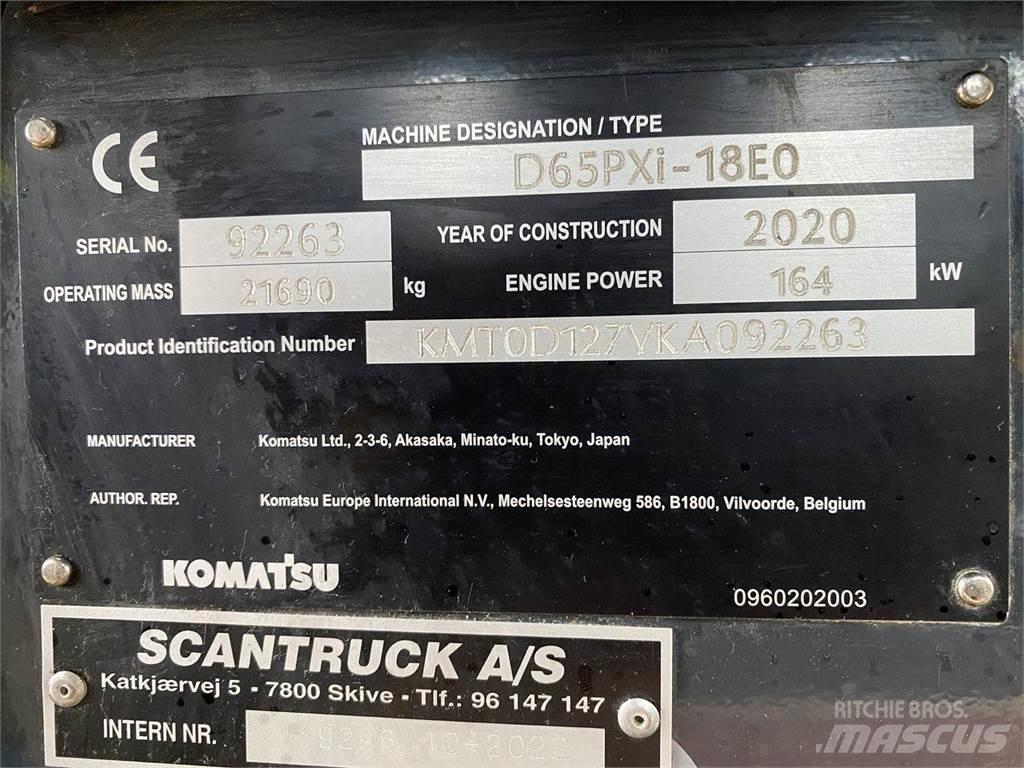 Komatsu D65PXI-18 Μπουλντόζες με ερπύστριες