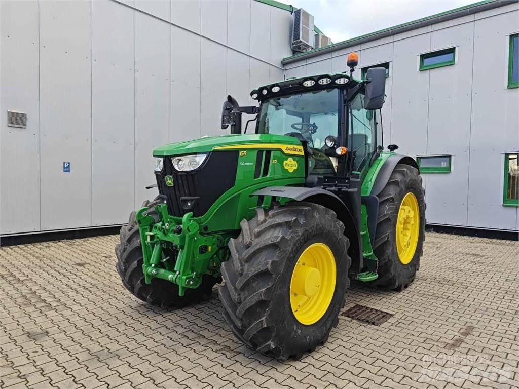 John Deere 6R 215 Τρακτέρ